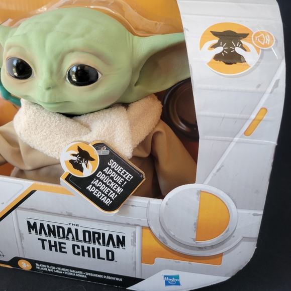 NWT 2020 The Mandalorian The Child Grogu 10 Sounds- Disney Star Wars Unisex - Picture 4 of 15